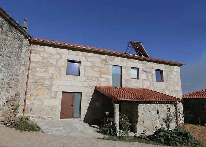 Quinta De Boucas * كابيسيراس دى باستو